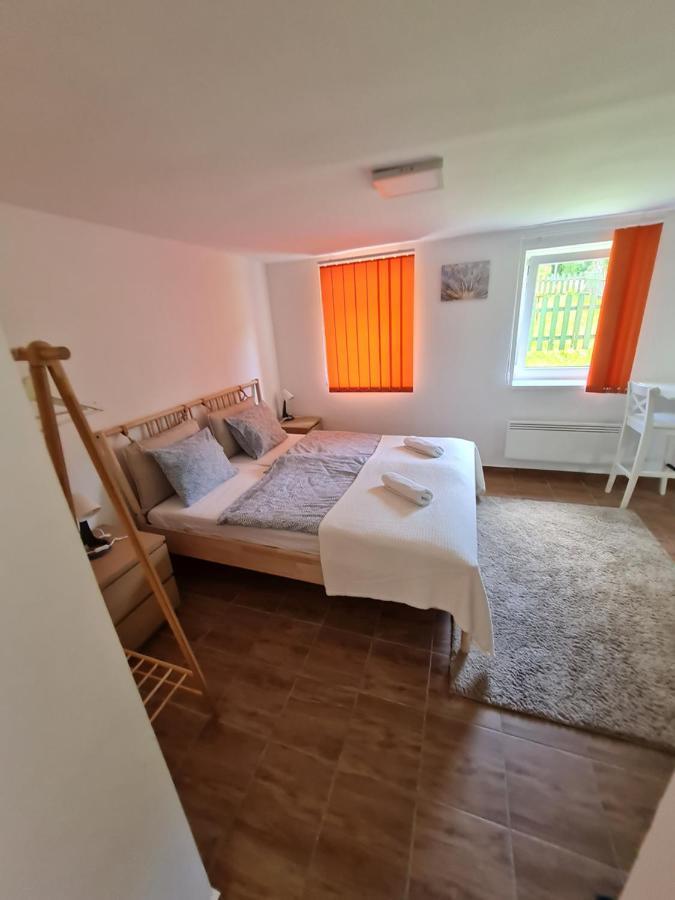 Patakmalom Vendeghaz Hotell Döbrönte Eksteriør bilde