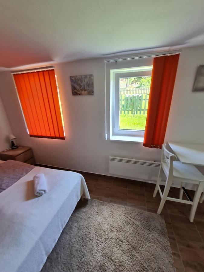 Patakmalom Vendeghaz Hotell Döbrönte Eksteriør bilde